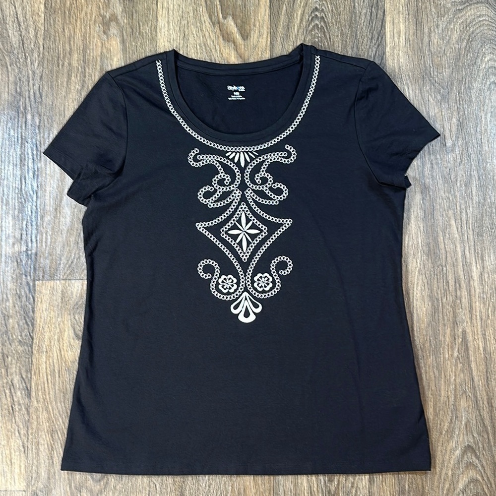 New Without Tags Black Tee Shirt 93% Cotton
